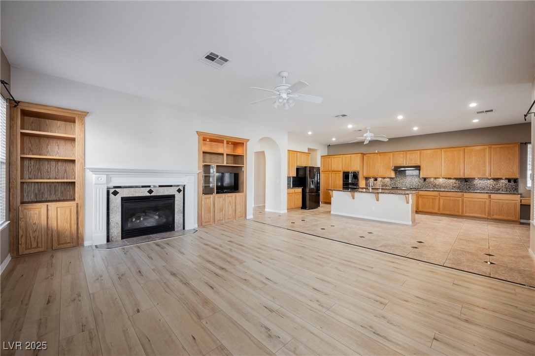 328 Hedgehope Drive