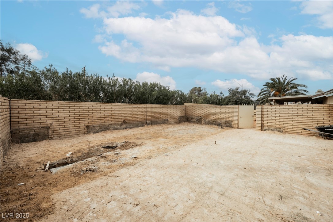 2015 Heritage Oaks Street