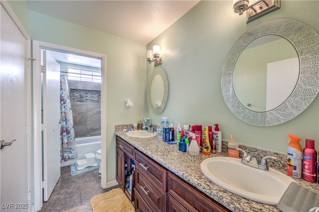 2727 Scotch Heather Street