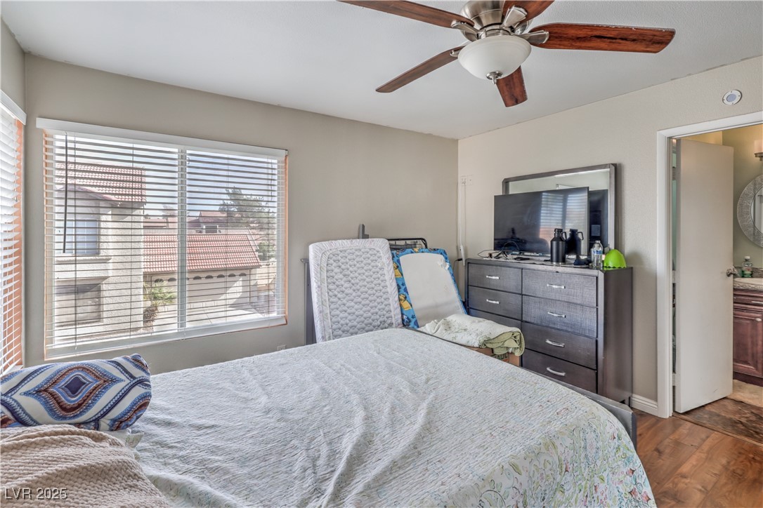 2727 Scotch Heather Street