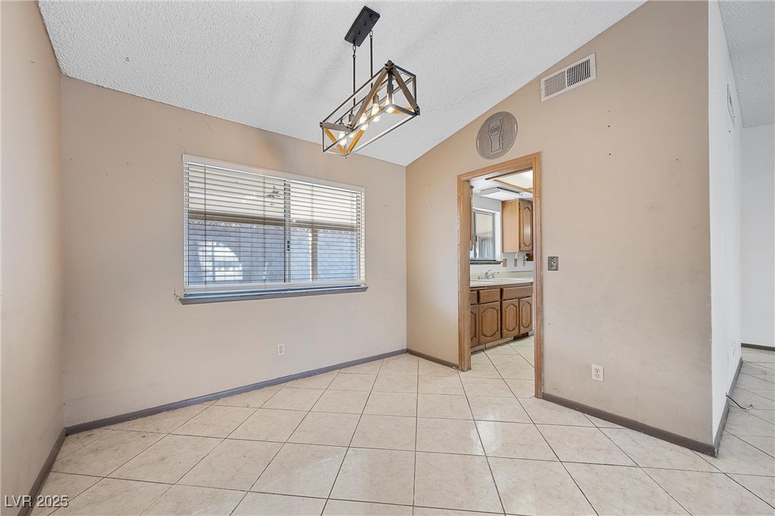 1841 Golden Shadow Drive
