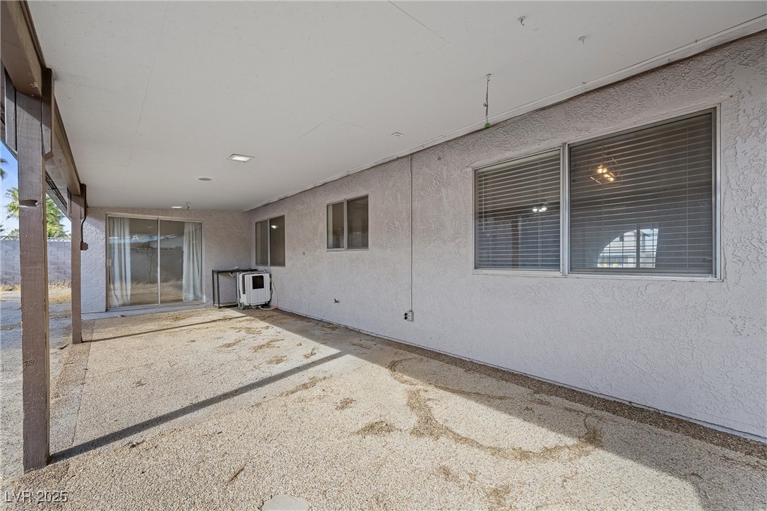 1841 Golden Shadow Drive