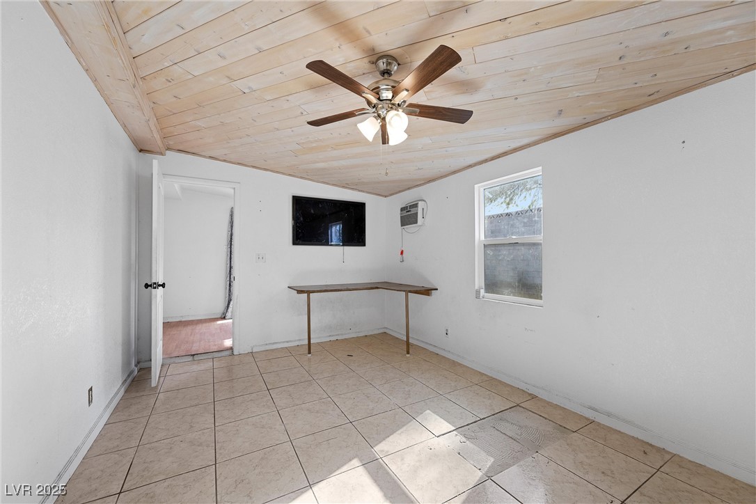 1841 Golden Shadow Drive