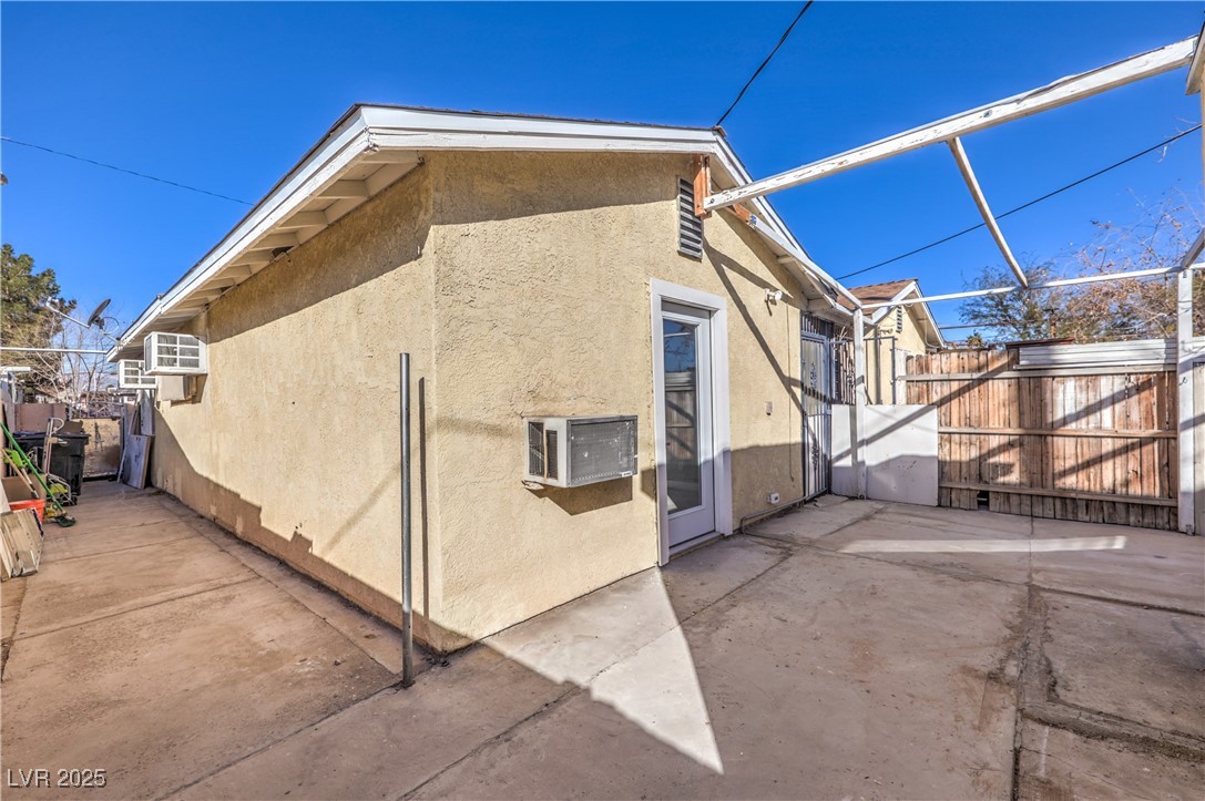 2532 Salt Lake Street