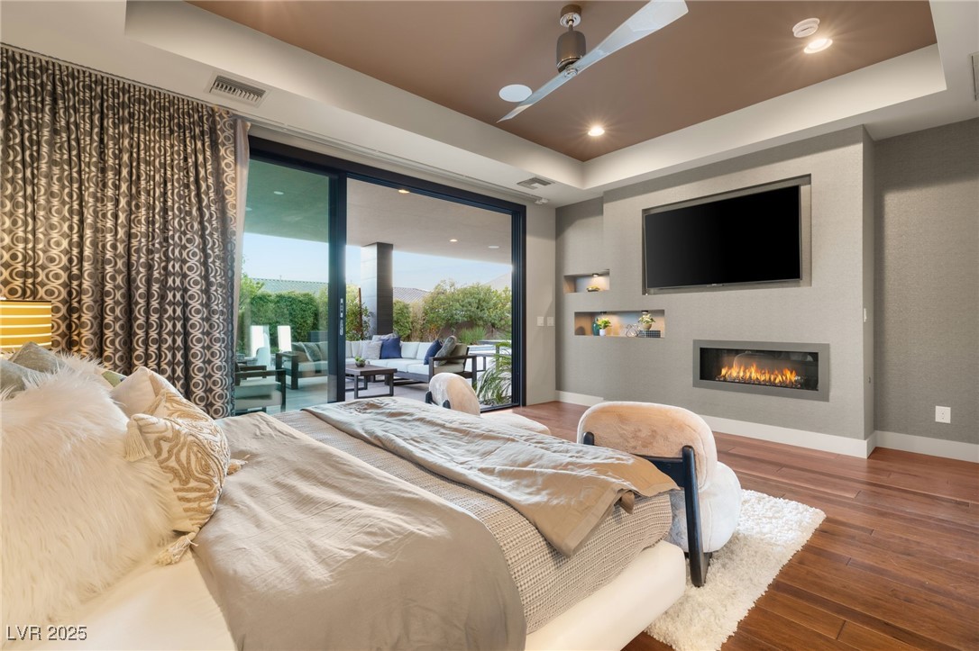 9729 Glistening Brook Court