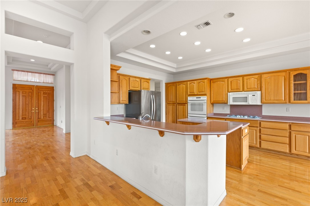 11028 Mission Lakes Avenue