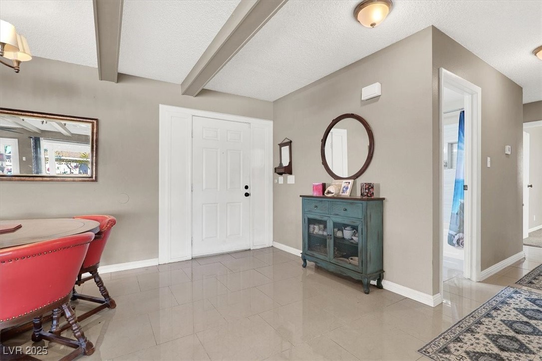 4050 Royalhill Avenue