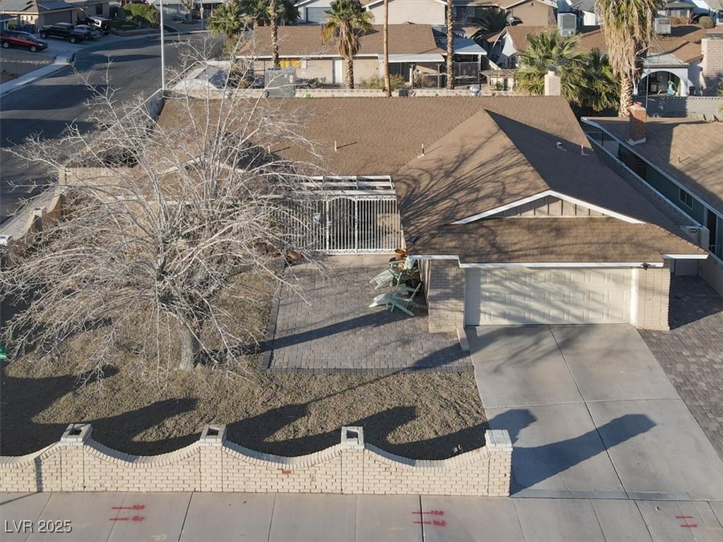 4050 Royalhill Avenue