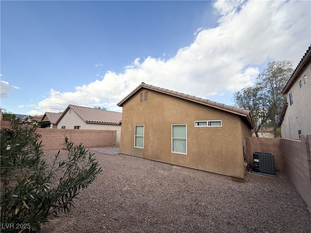 6533 Adonis Heights Avenue