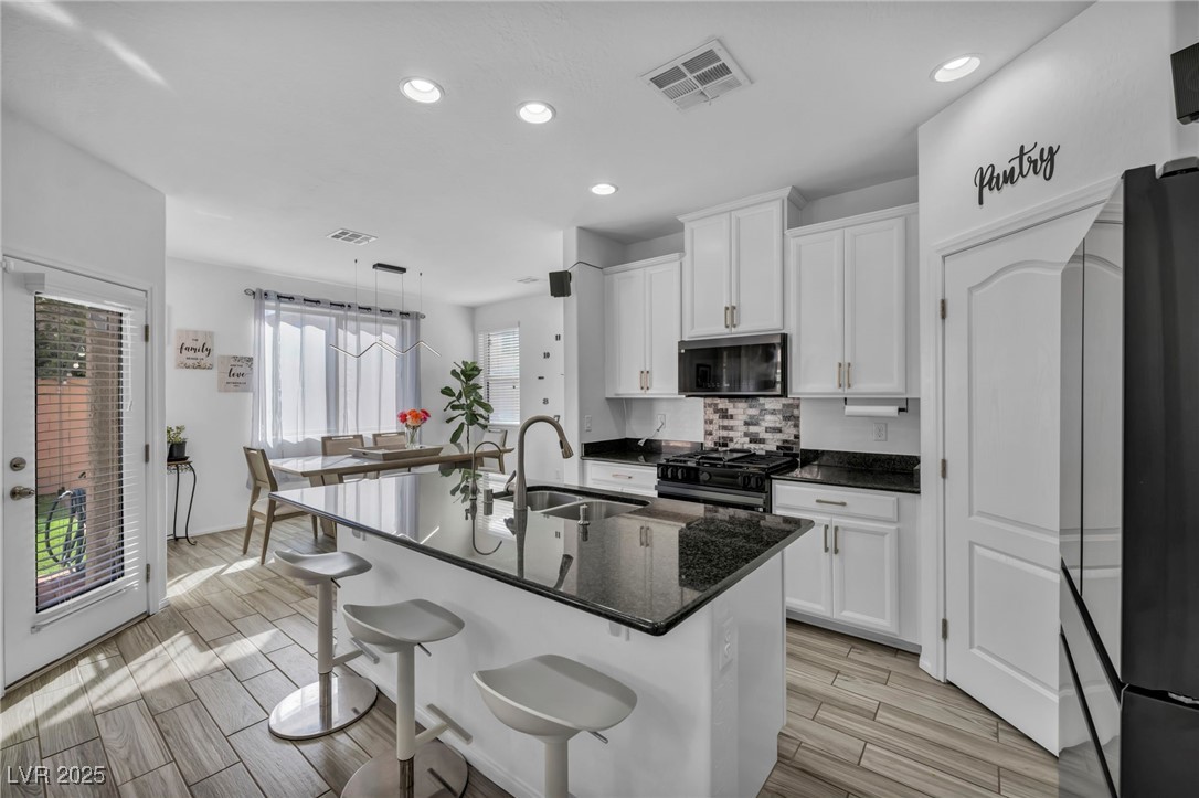 854 Earth Luster Road