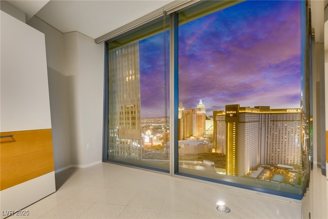 3726 Las Vegas Boulevard 2506
