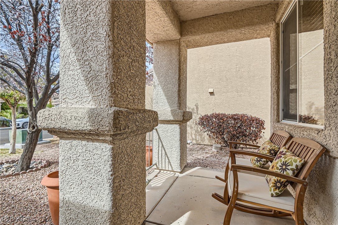 9844 Altadena Street