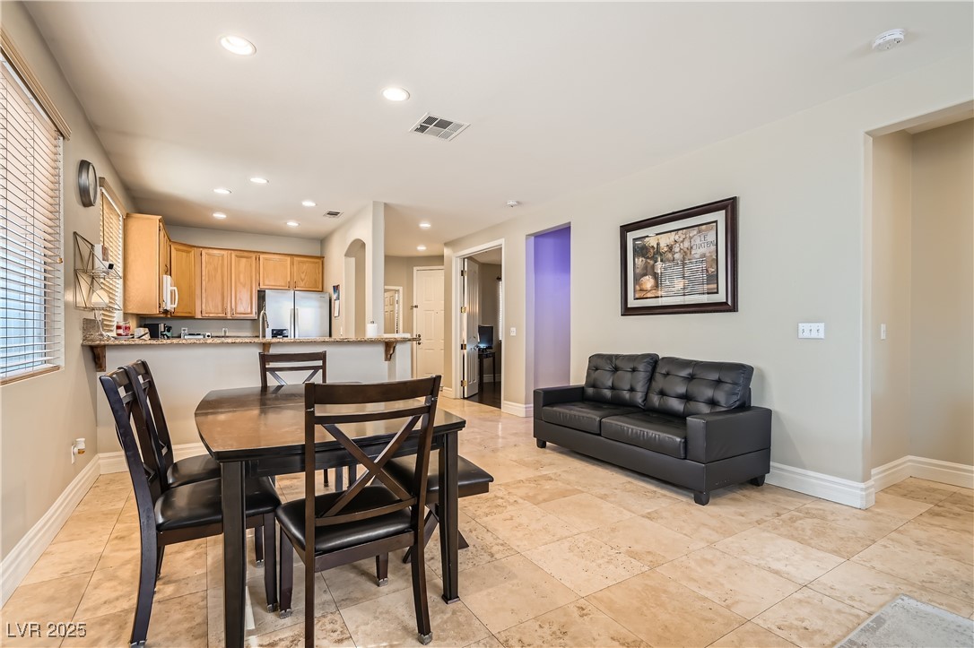 9844 Altadena Street