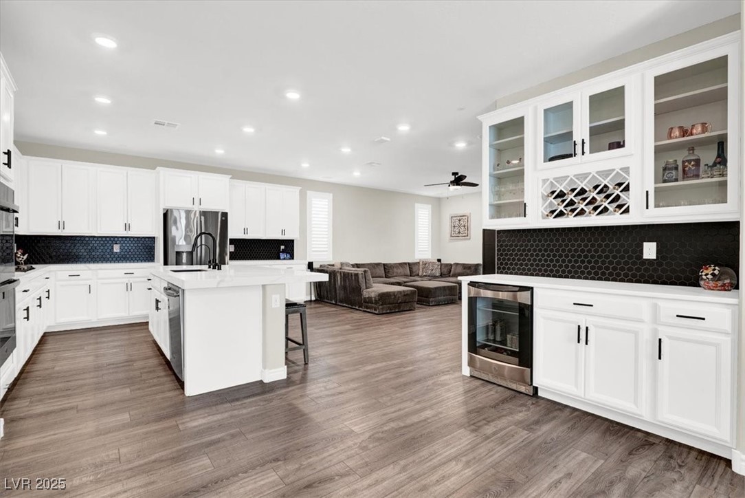 3155 Mossfield Avenue