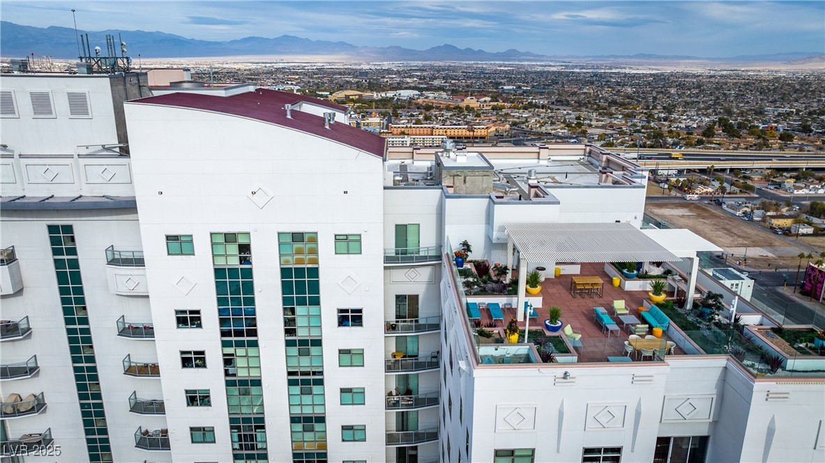 150 Las Vegas Boulevard 1711