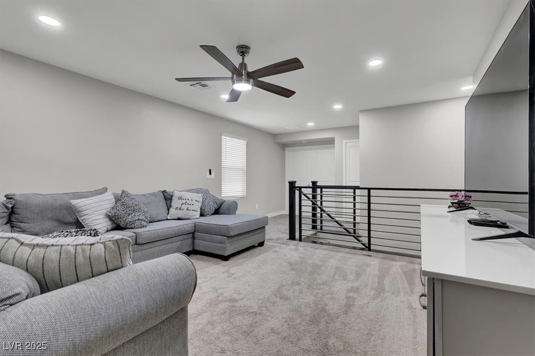 4588 Swimming Minnow Avenue