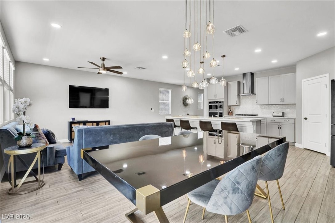 4588 Swimming Minnow Avenue