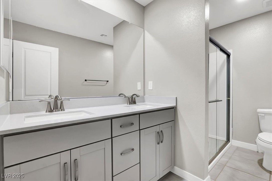 4588 Swimming Minnow Avenue