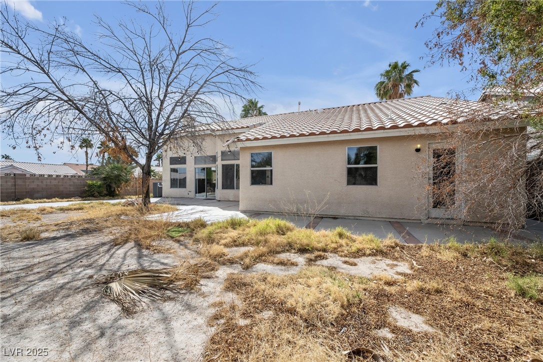 2010 Fort Laramie Lane