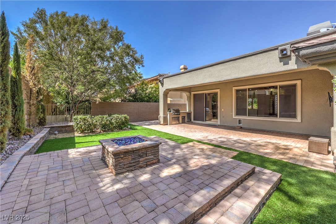 3 Glendora Court