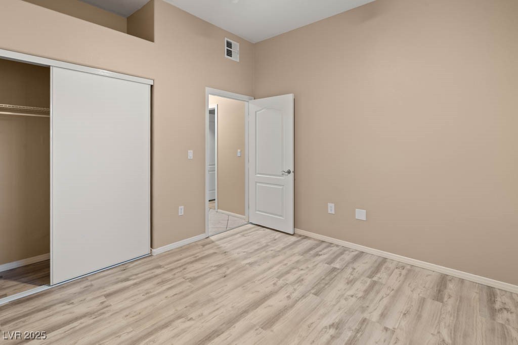 2305 West Horizon Ridge Parkway 2712