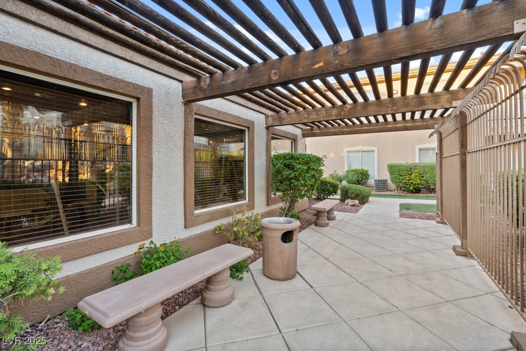 2305 West Horizon Ridge Parkway 2712