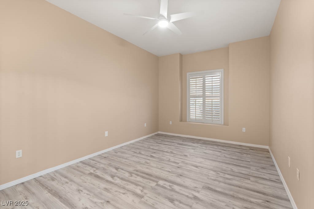 2305 West Horizon Ridge Parkway 2712
