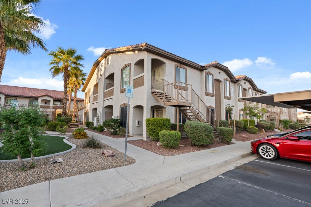 2305 West Horizon Ridge Parkway 2712