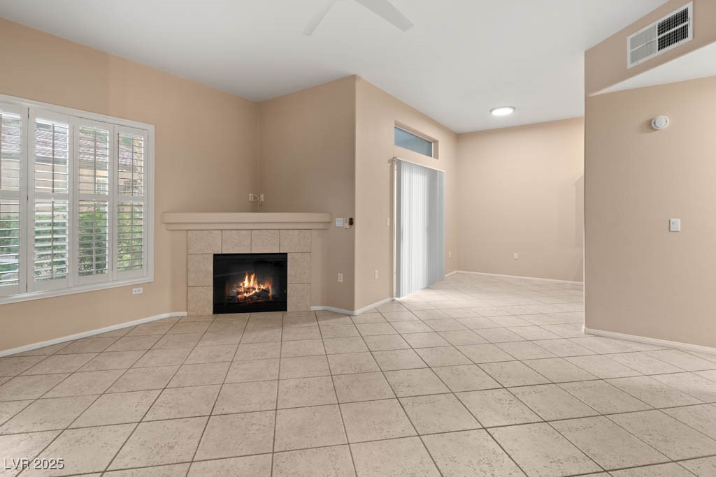 2305 West Horizon Ridge Parkway 2712