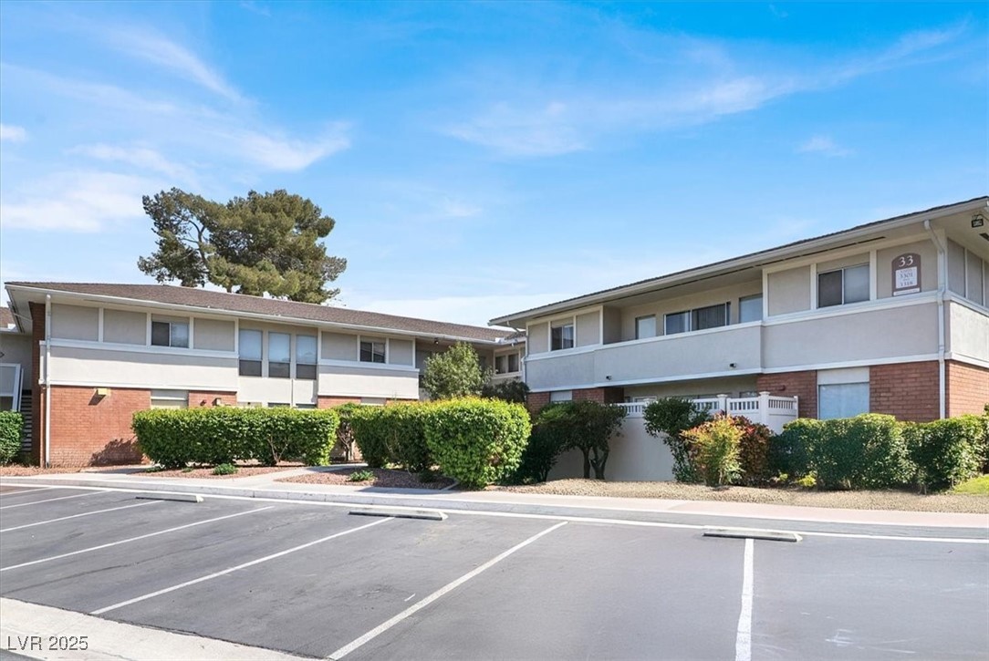 697 Oakmont Avenue 3311