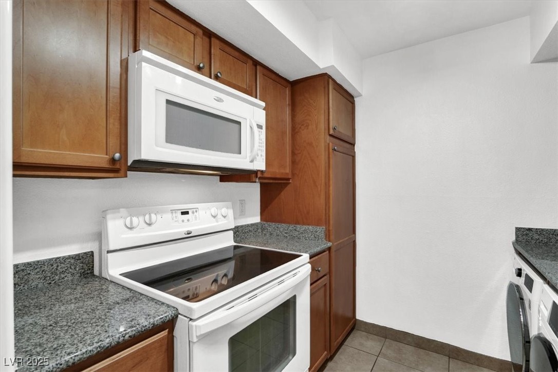 697 Oakmont Avenue 3311