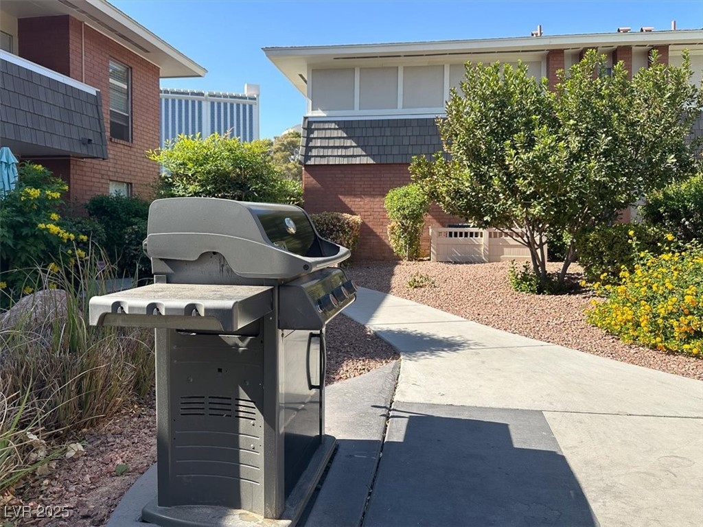 697 Oakmont Avenue 3311