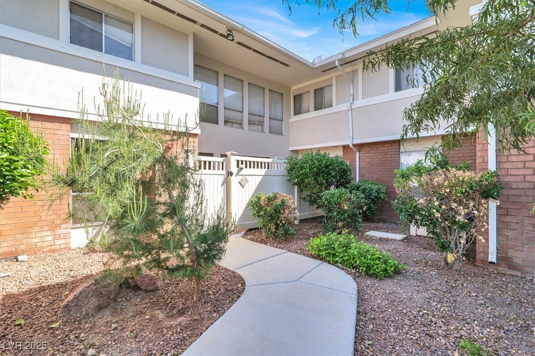 697 Oakmont Avenue 3311