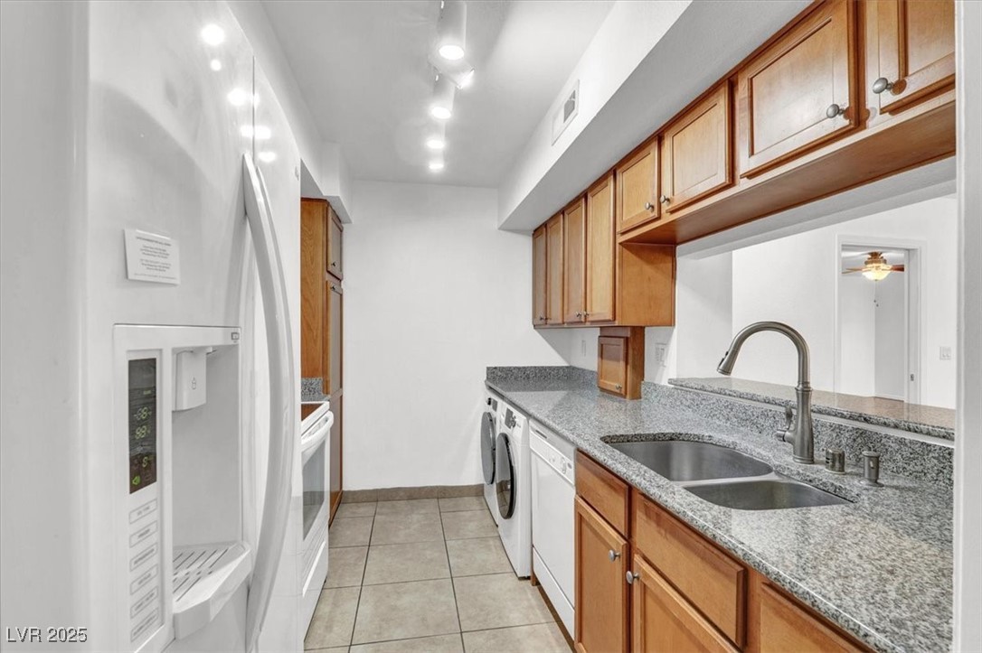 697 Oakmont Avenue 3311