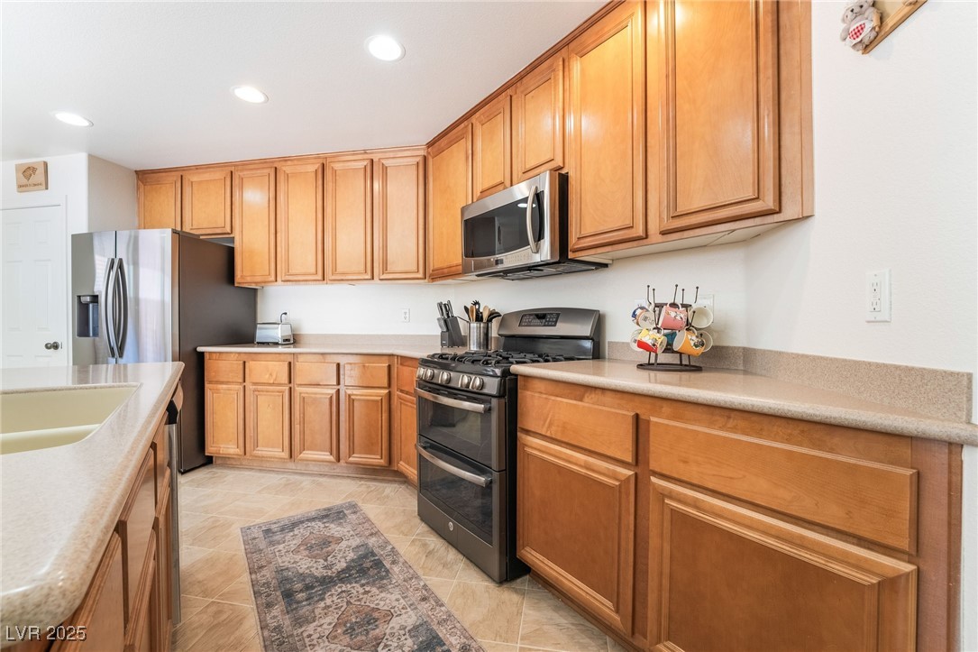 9785 Iron Mine Street