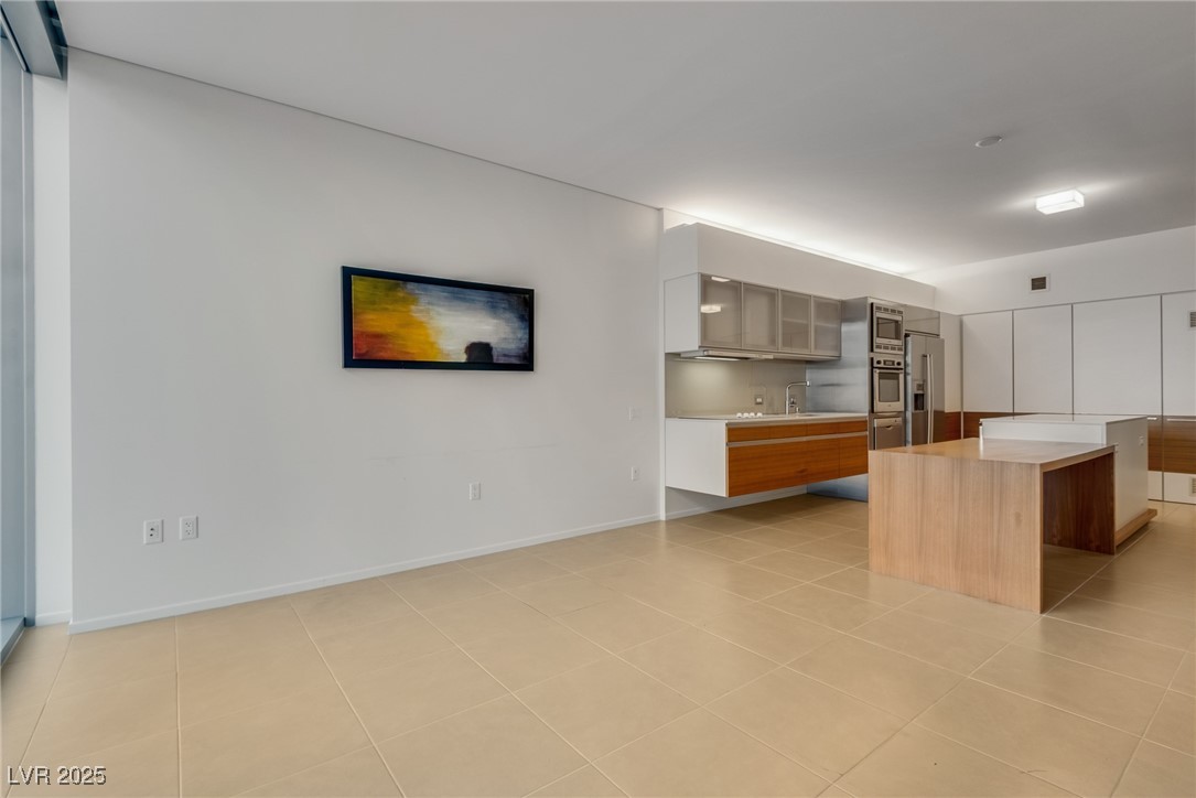 3726 Las Vegas Boulevard 2702