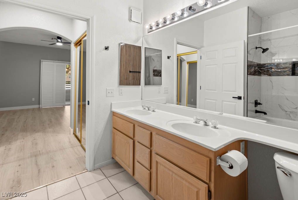 3320 South Fort Apache Road 125