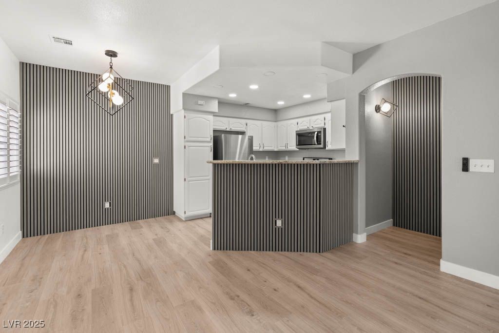 3320 South Fort Apache Road 125