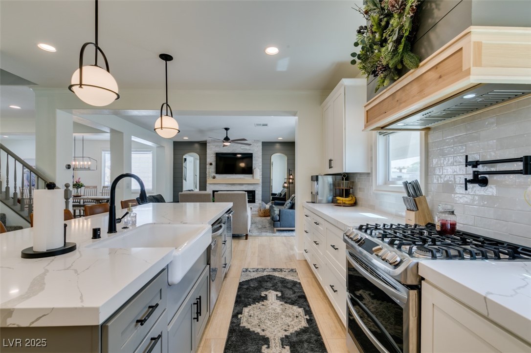 1223 Starstone Court