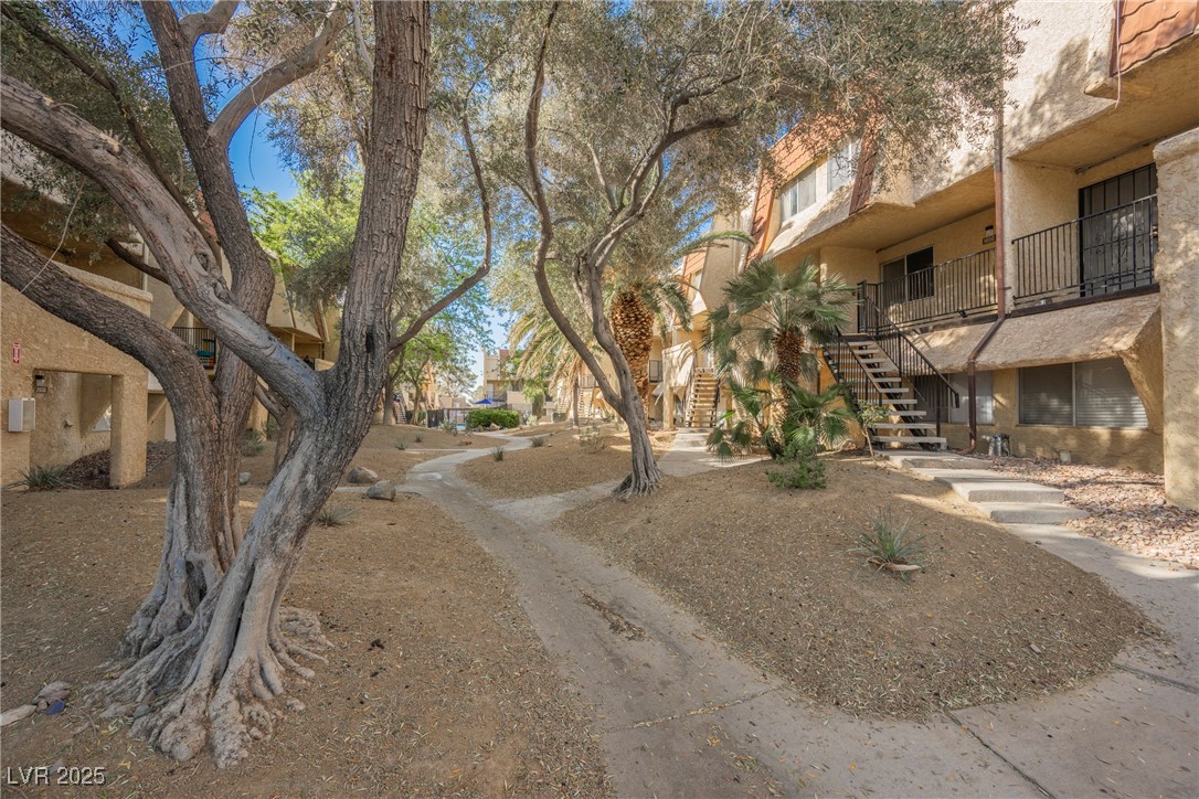 1303 Darlene Way 105B