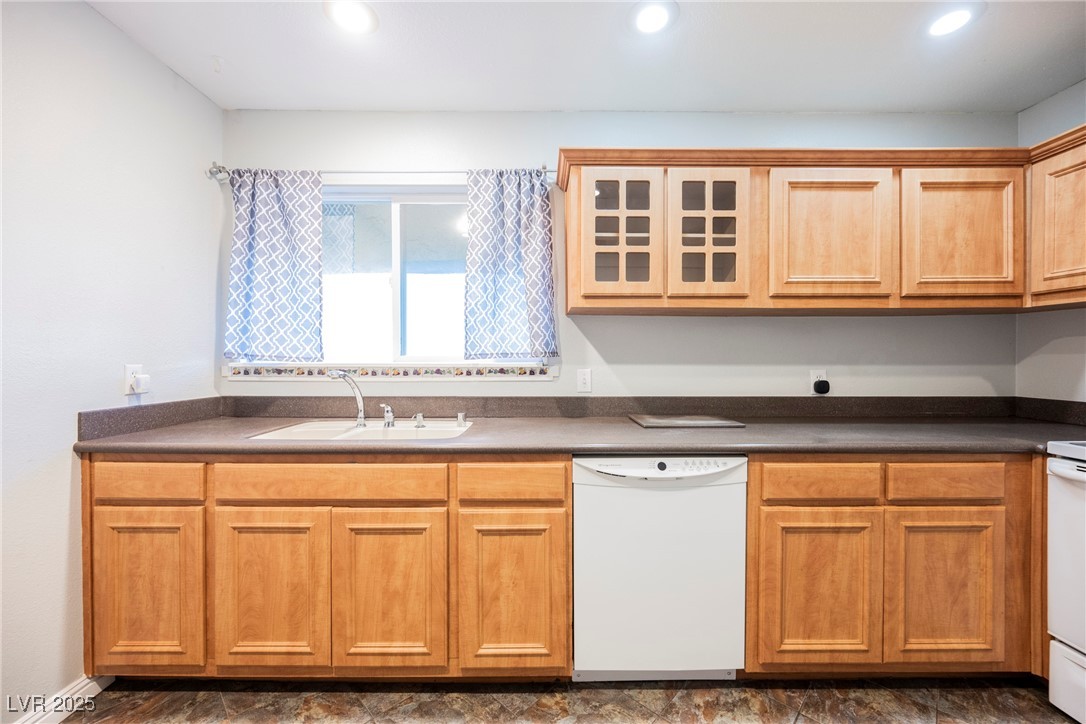 1303 Darlene Way 105B