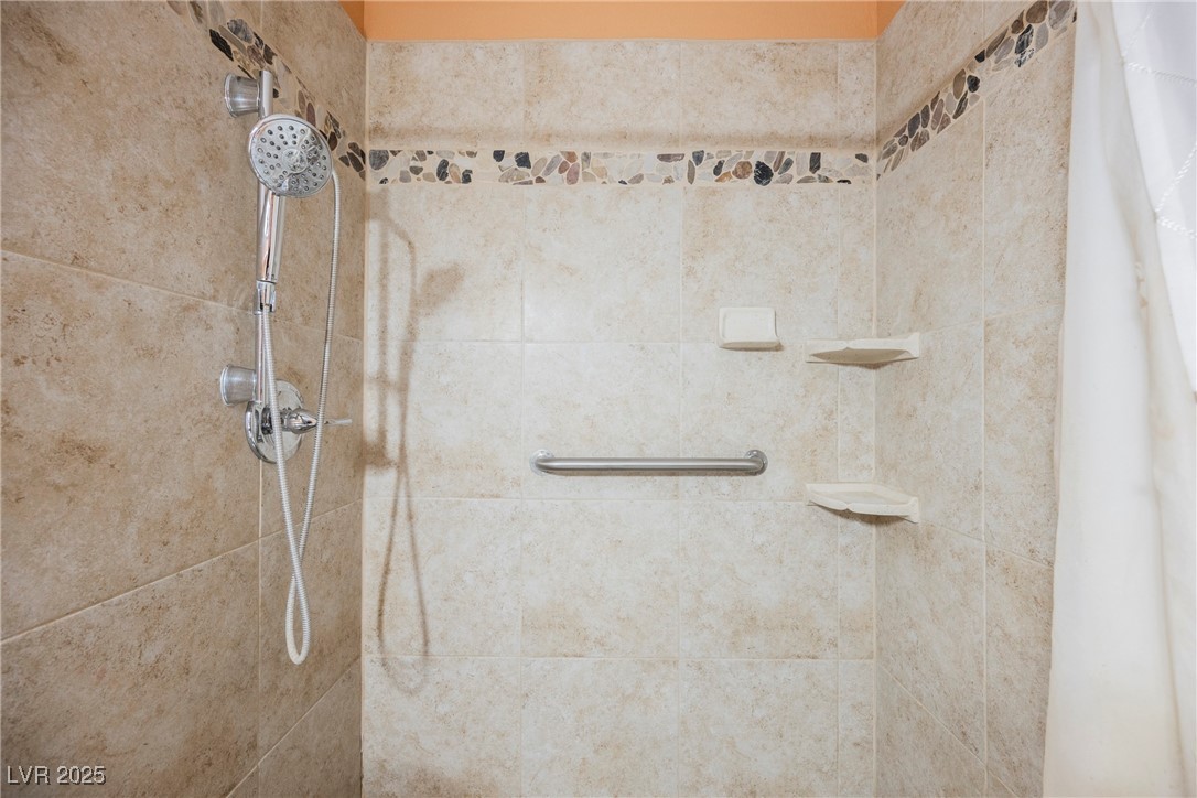 1303 Darlene Way 105B