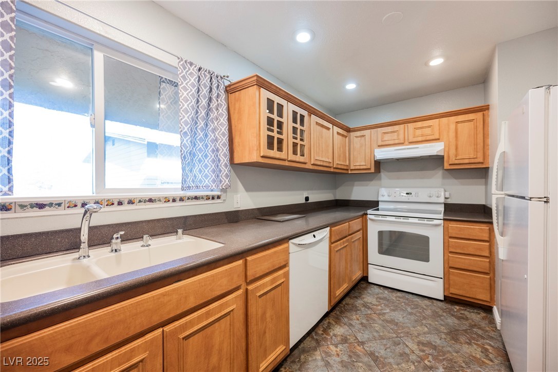 1303 Darlene Way 105B