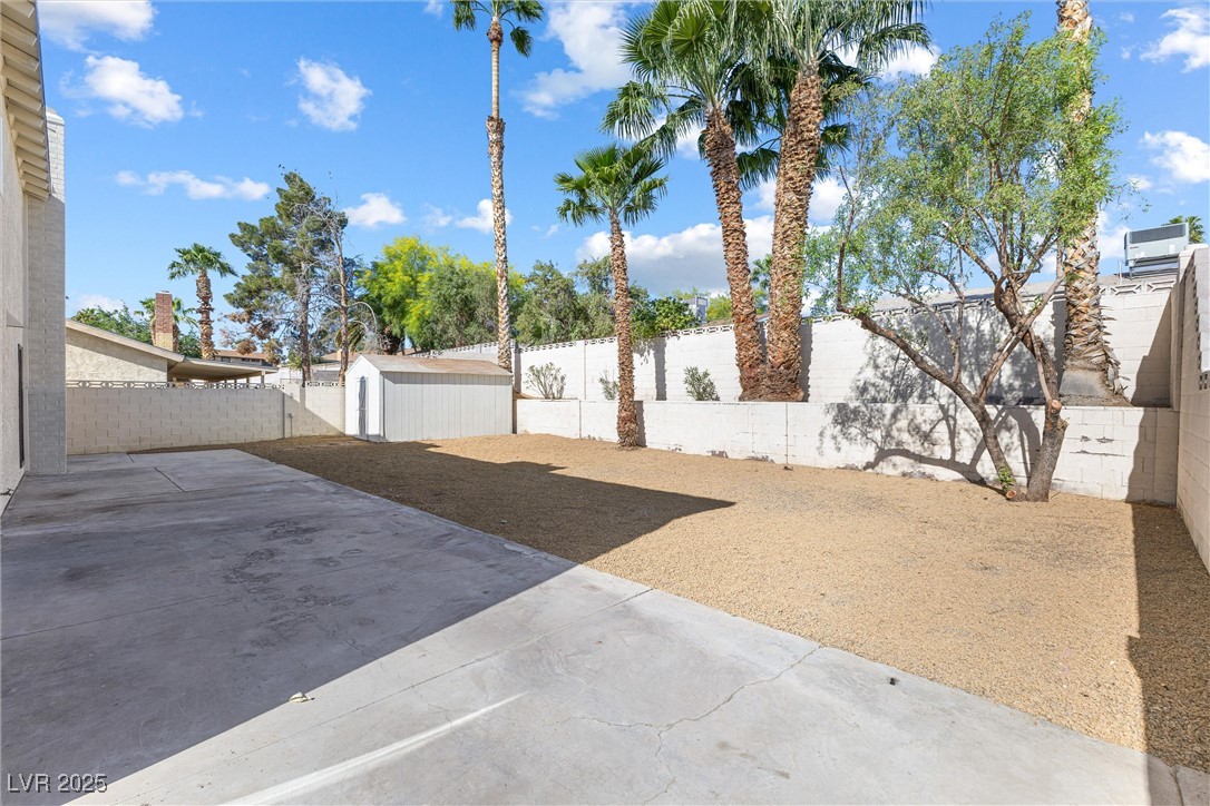 5035 Meadow Grove Court