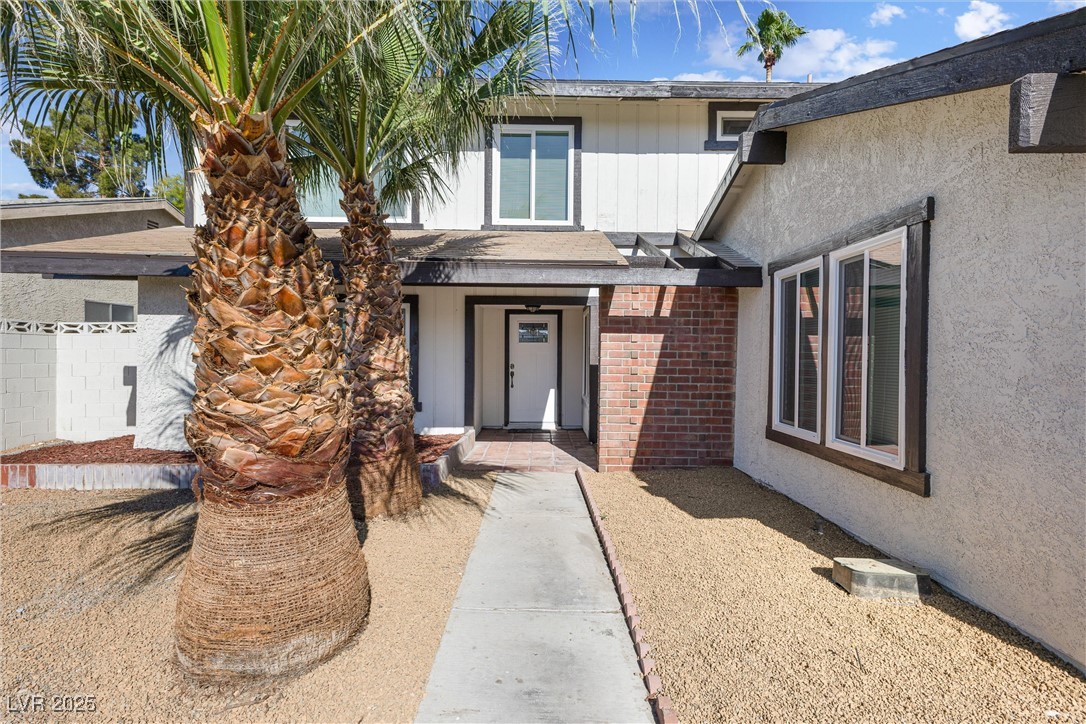 5035 Meadow Grove Court