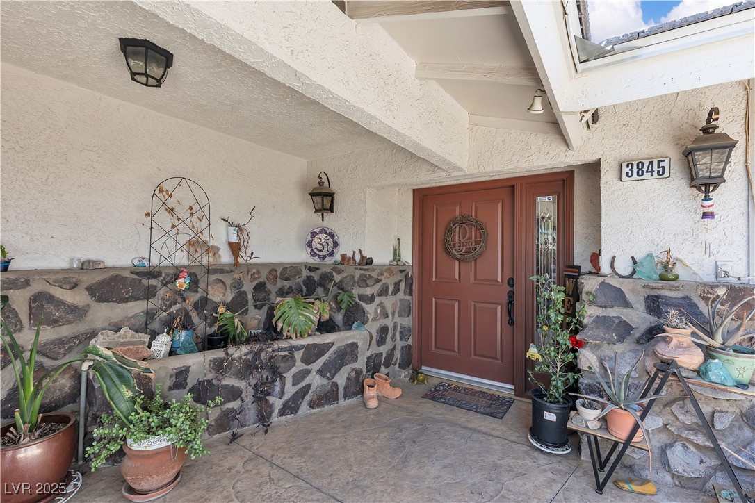 3845 South Torrey Pines Drive