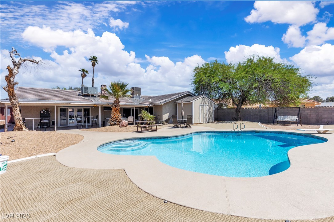 3845 South Torrey Pines Drive