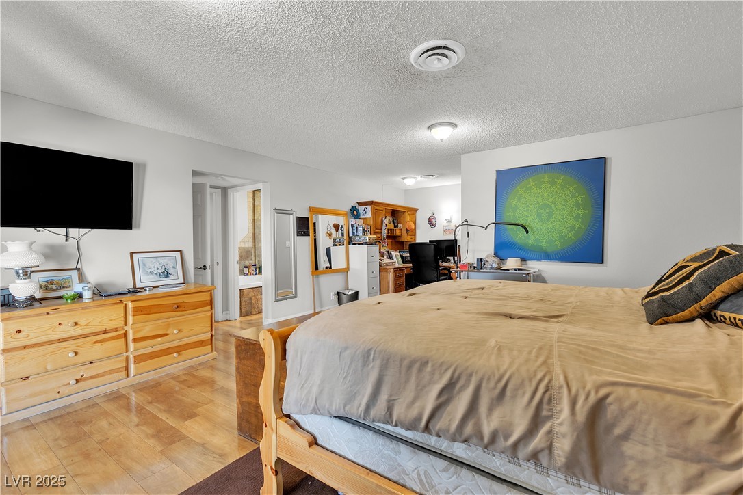 3845 South Torrey Pines Drive