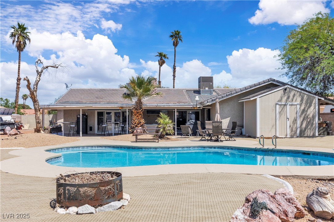 3845 South Torrey Pines Drive