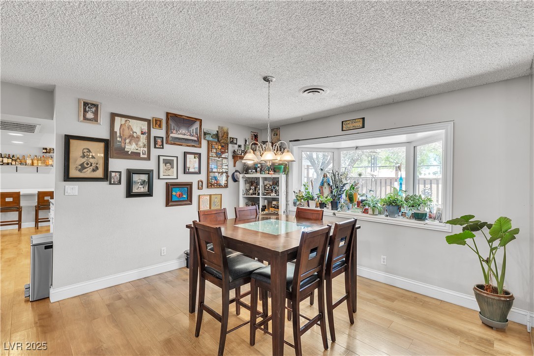 3845 South Torrey Pines Drive